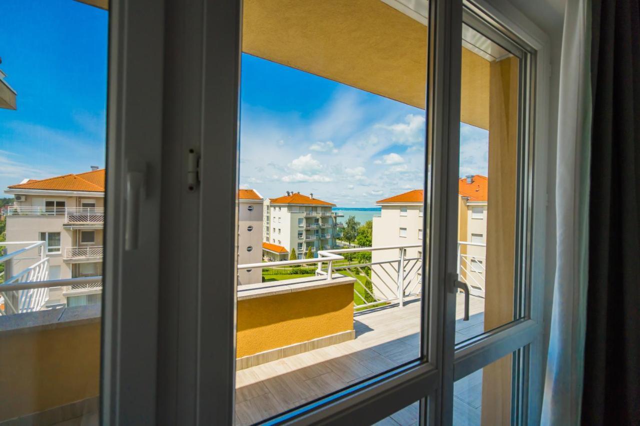 Myflat Golden Coast Panorama Apartment Siófok Exteriér fotografie